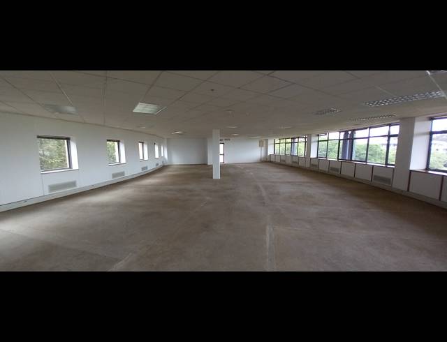 364M² OFFICE TO LET IN WOODMEAD
